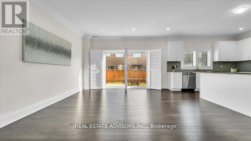 7 Ferdinand Drive, Brampton, Ontario  L6Y 0E4 - Photo 11 - W12681532