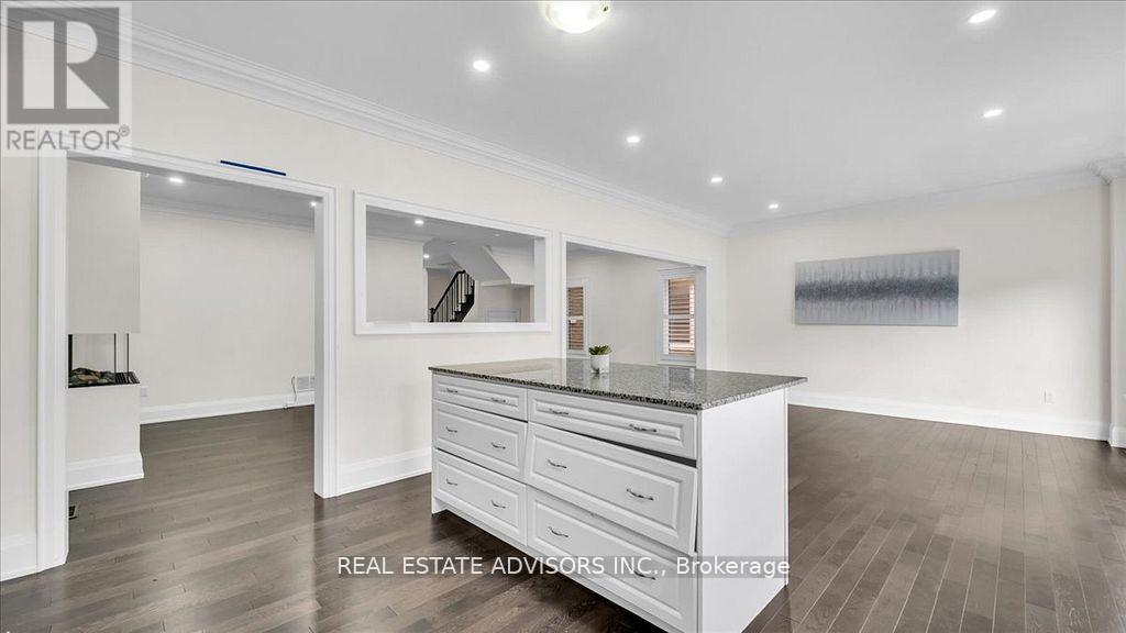 7 Ferdinand Drive, Brampton, Ontario  L6Y 0E4 - Photo 18 - W12681532