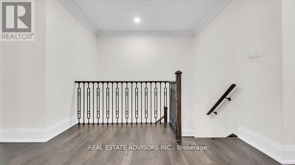 7 Ferdinand Drive, Brampton, Ontario  L6Y 0E4 - Photo 23 - W12681532