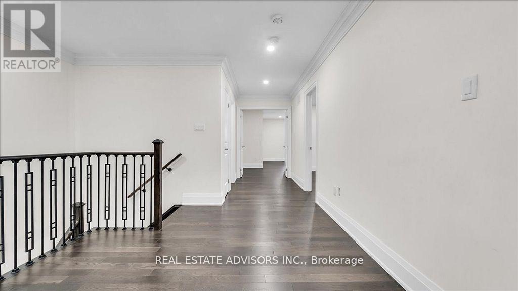 7 Ferdinand Drive, Brampton, Ontario  L6Y 0E4 - Photo 24 - W12681532