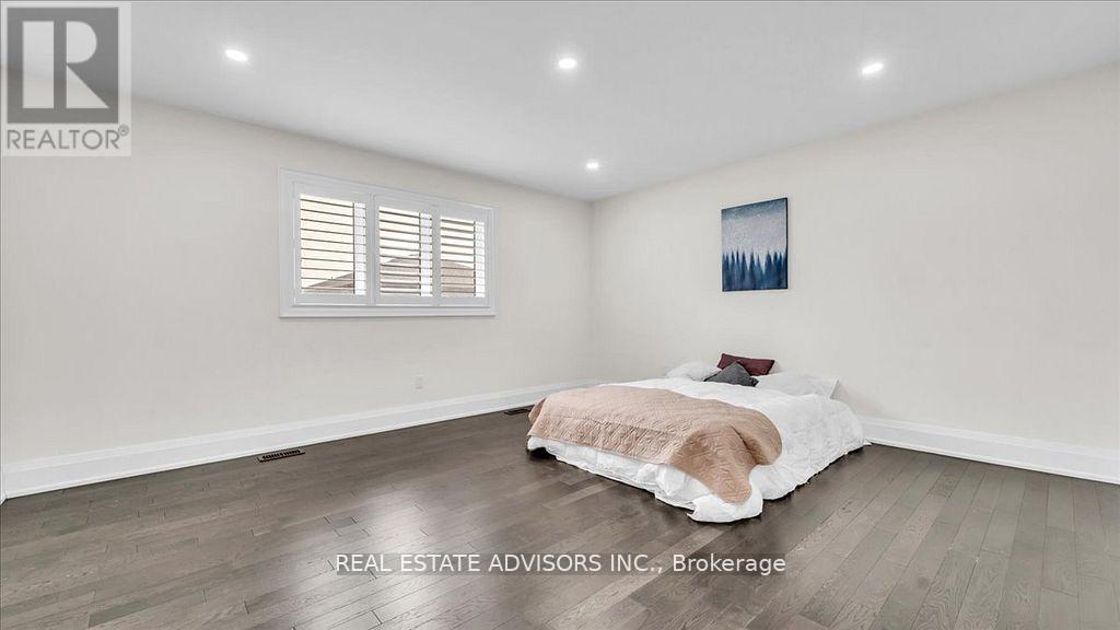 7 Ferdinand Drive, Brampton, Ontario  L6Y 0E4 - Photo 26 - W12681532