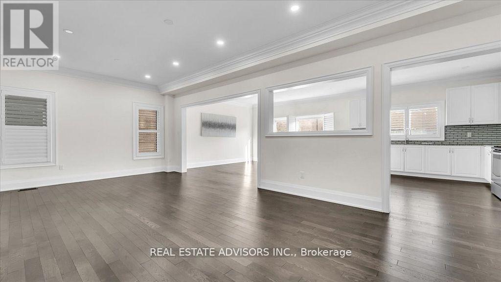 7 Ferdinand Drive, Brampton, Ontario  L6Y 0E4 - Photo 6 - W12681532