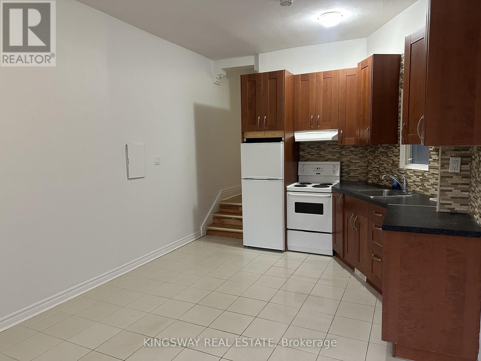 2b - 1504 Queen Street W, Toronto, Ontario  M6R 1A4 - Photo 13 - W12681546