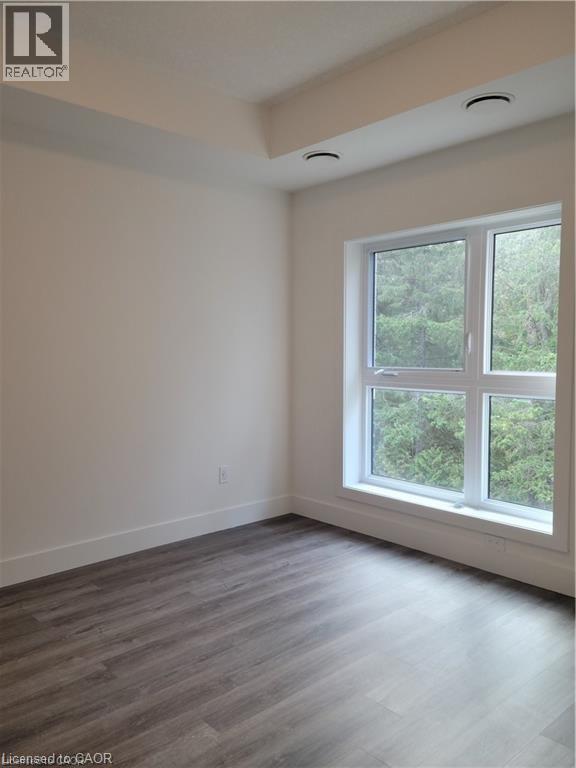 1201 Lackner Boulevard Unit# 408, Kitchener, Ontario  N2A 4A8 - Photo 7 - 40796971
