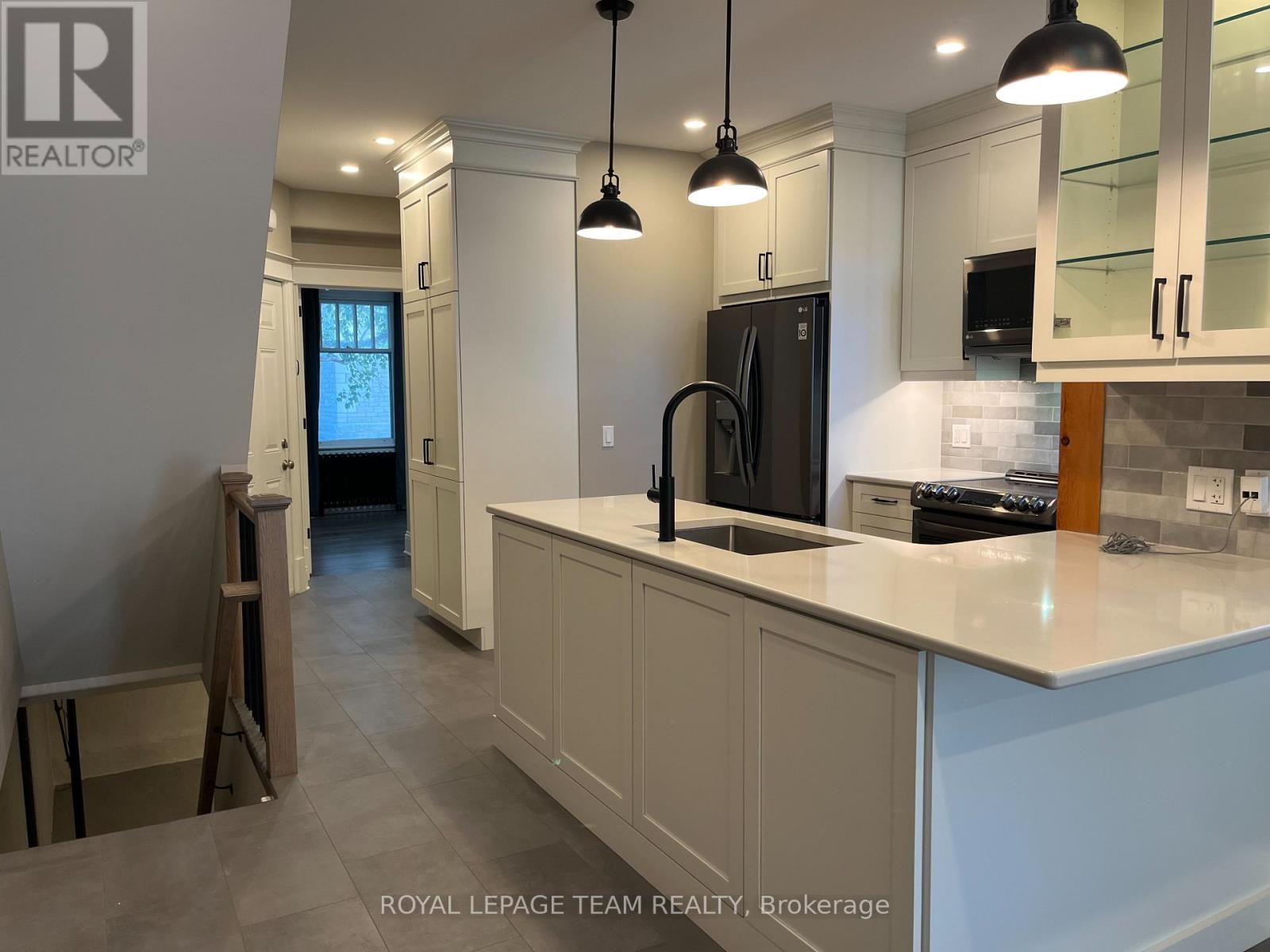 1 - 75 Cathcart Street, Ottawa, Ontario  K1N 5B7 - Photo 5 - X12440762