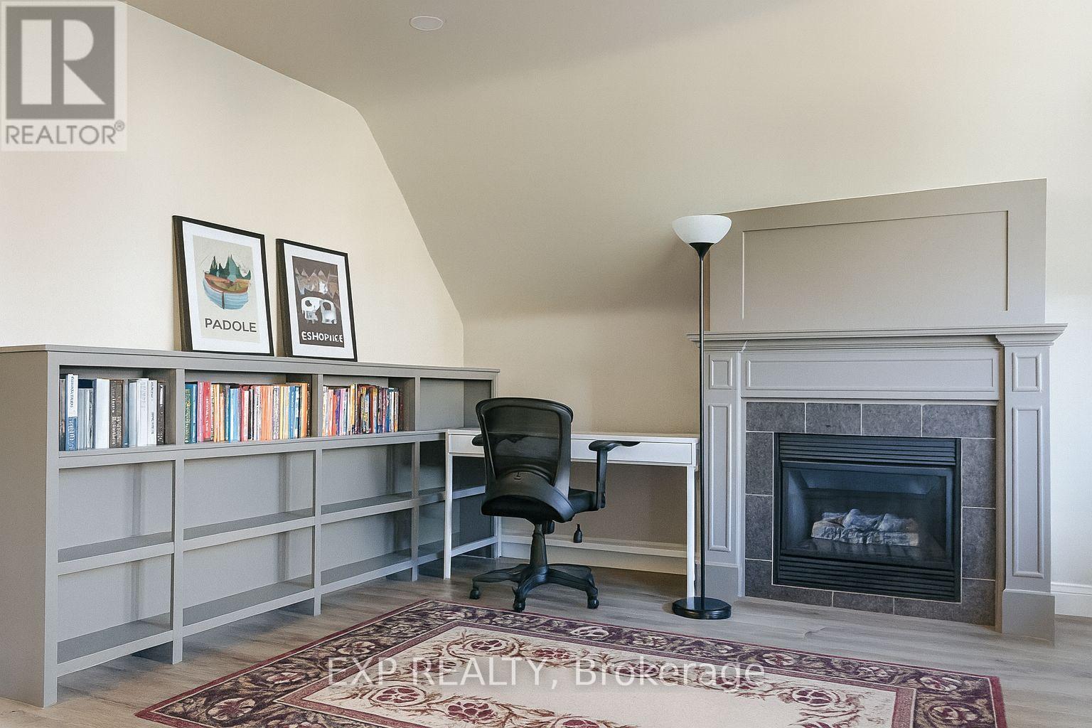 3 - 12 Somerset Street W, Ottawa, Ontario  K2P 0H4 - Photo 4 - X12473607