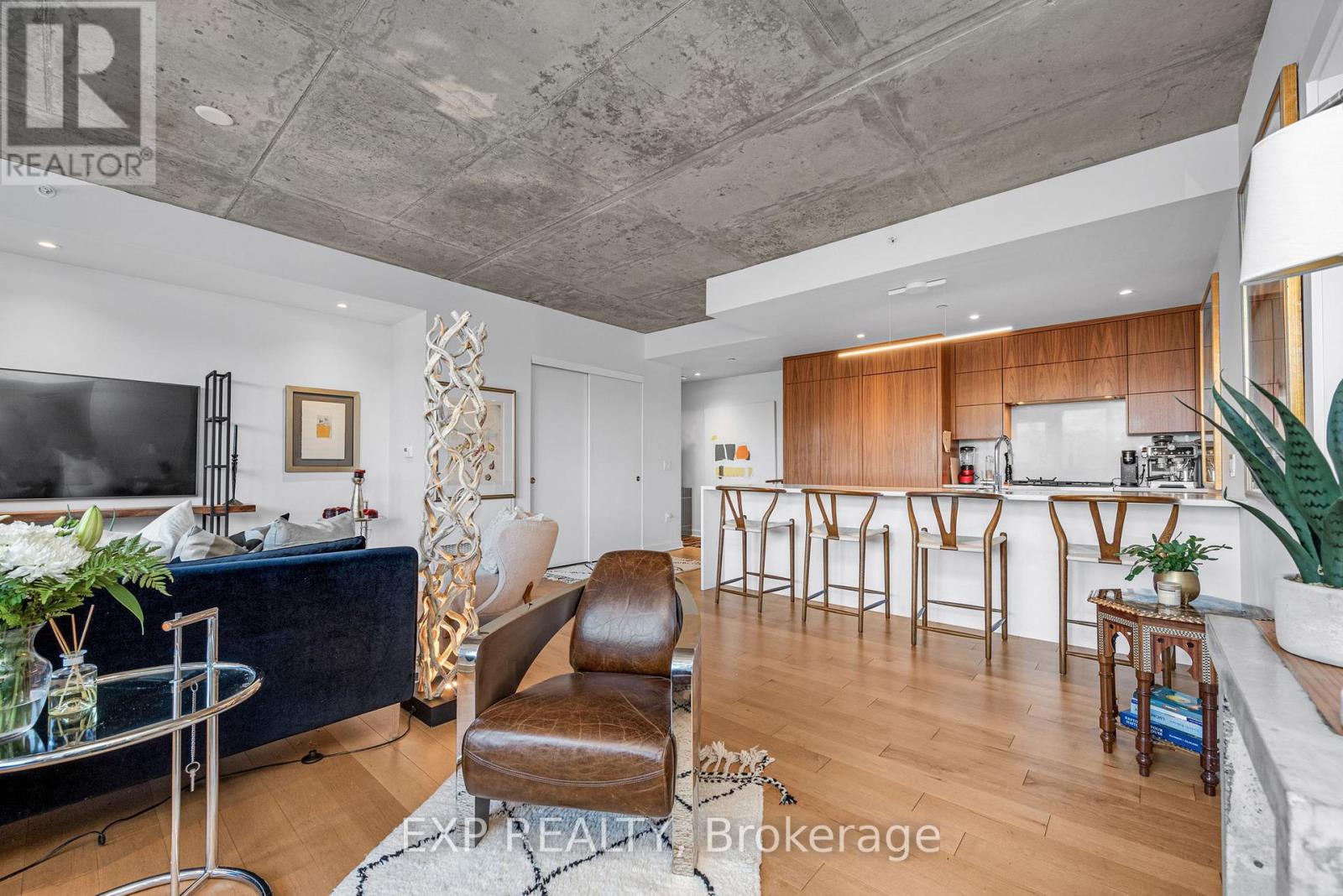 203 - 135 Barrette Street, Ottawa, Ontario  K1L 7Z9 - Photo 13 - X12528456