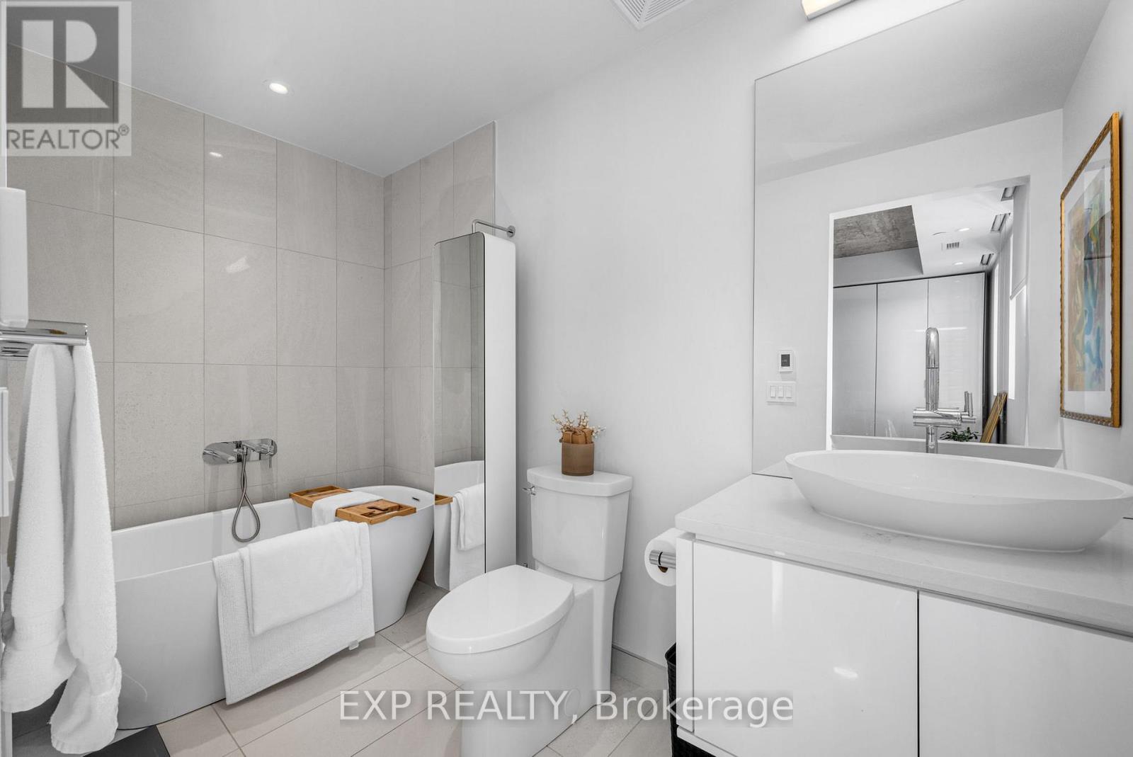 203 - 135 Barrette Street, Ottawa, Ontario  K1L 7Z9 - Photo 17 - X12528456