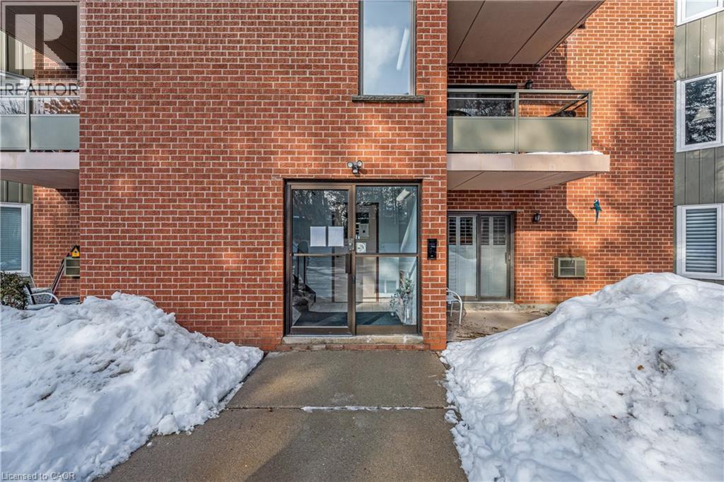 401 Erb Street W Unit# 301, Waterloo, Ontario N2L 1W7 - Photo 2 - 40795864