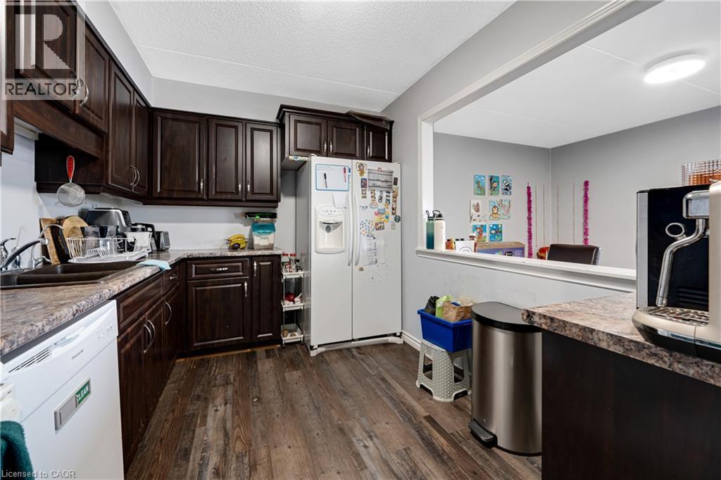 401 Erb Street W Unit# 301, Waterloo, Ontario N2L 1W7 - Photo 29 - 40795864