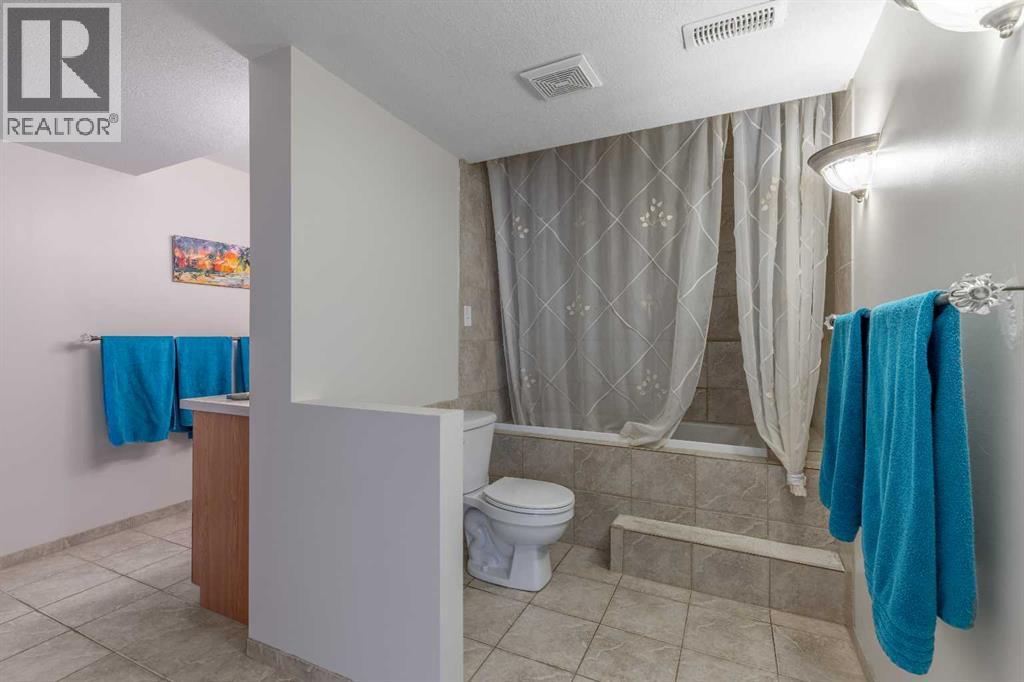 188 Cougar Way N, Lethbridge, Alberta  T1H 6P4 - Photo 27 - A2271467