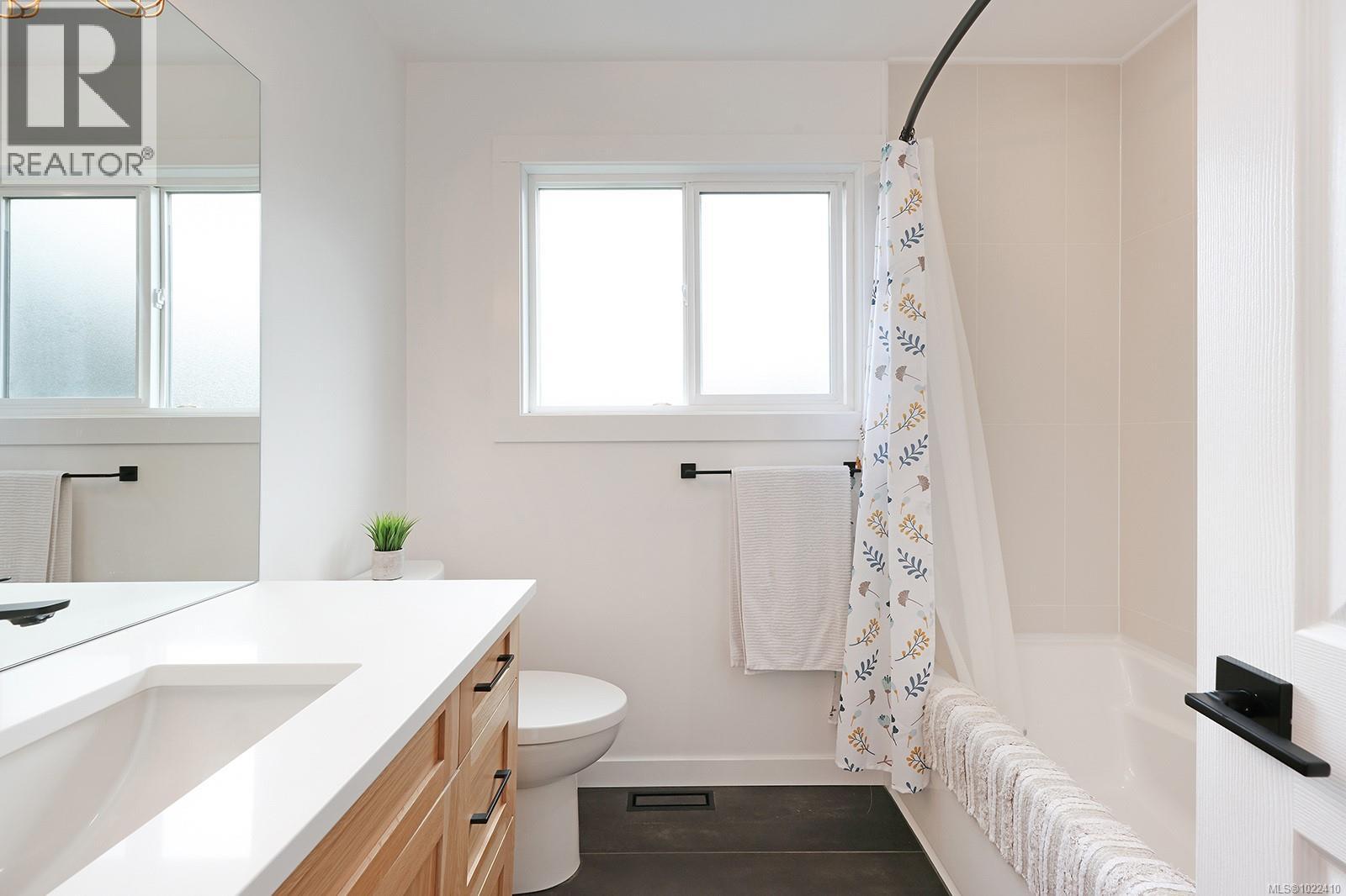 1870 Willis Rd, Campbell River, British Columbia  V9W 3W1 - Photo 28 - 1022410