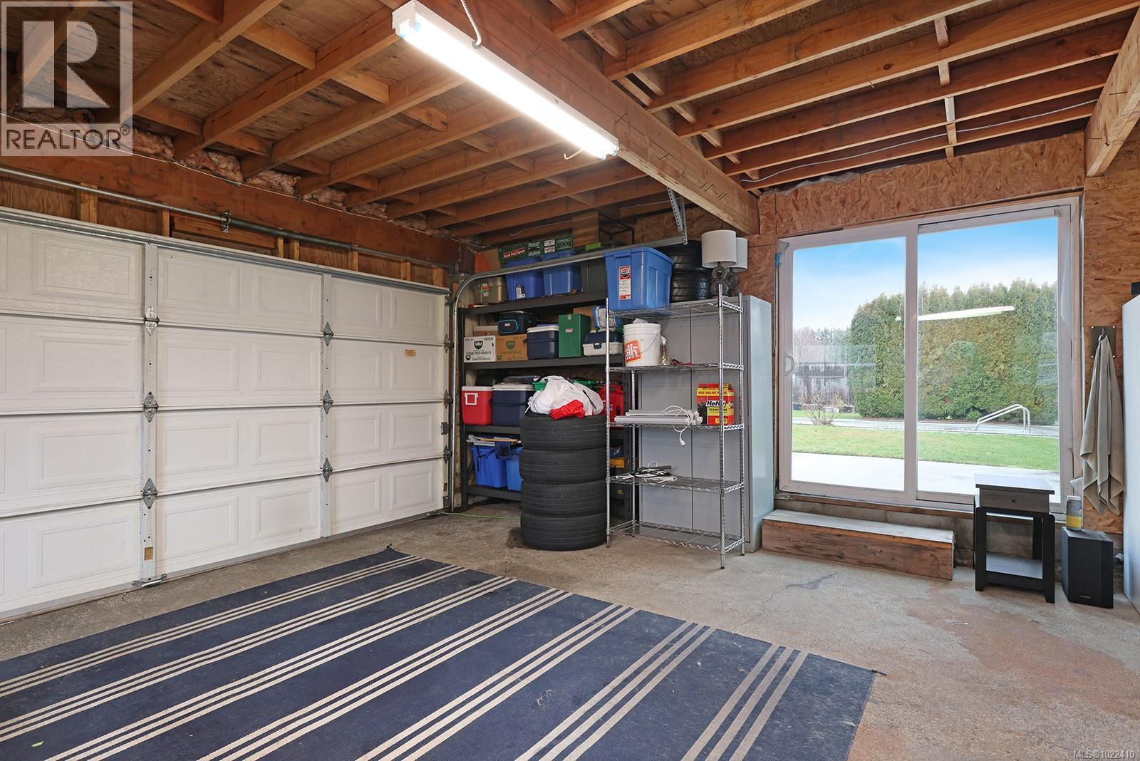 1870 Willis Rd, Campbell River, British Columbia  V9W 3W1 - Photo 34 - 1022410