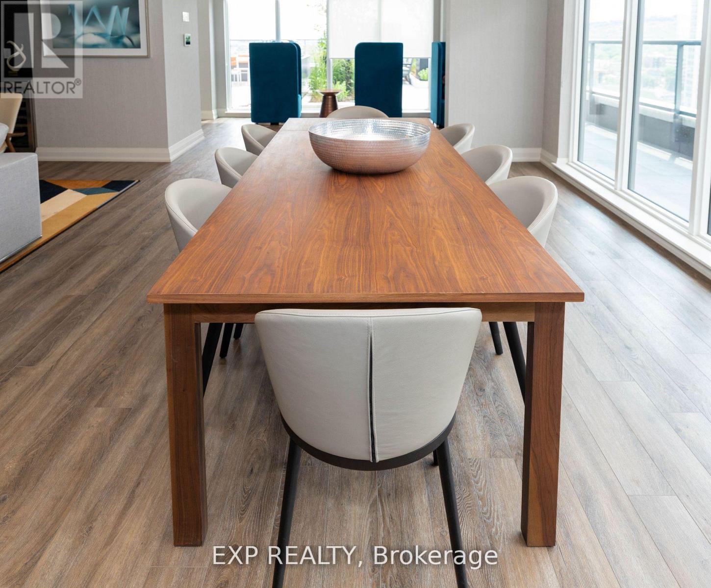 1105 - 212 King Street E, Hamilton, Ontario  L8N 1B5 - Photo 12 - X12681388