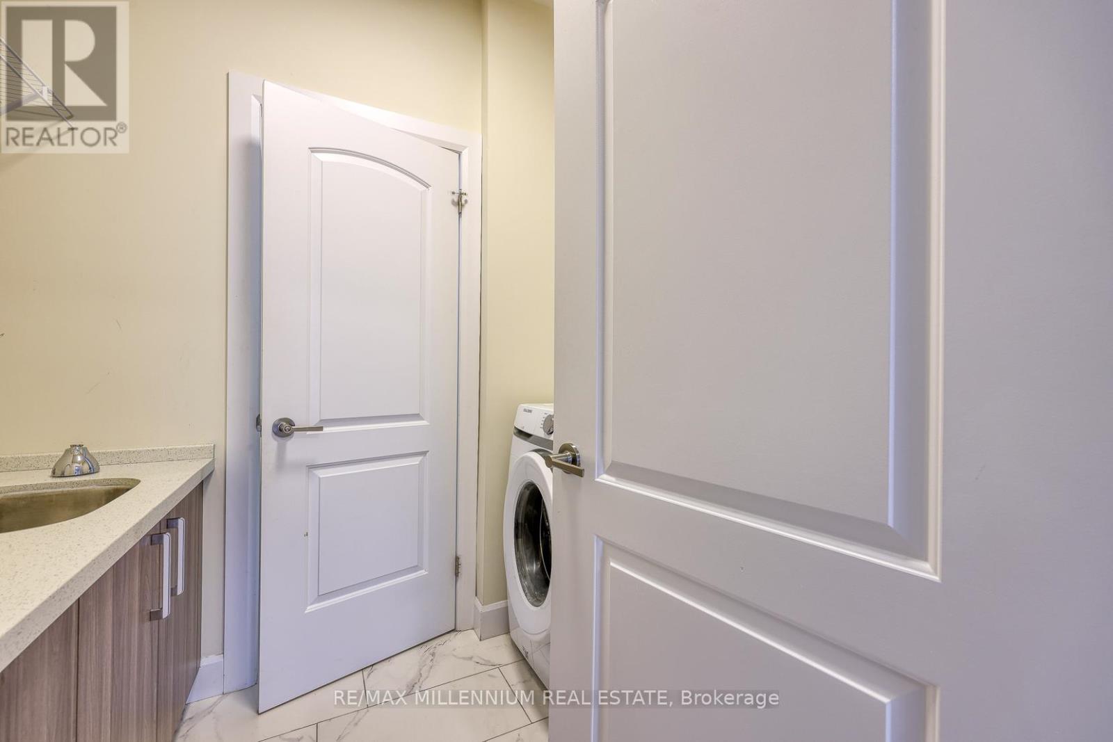 5 - 2612 Sheffield Boulevard, London South, Ontario  N6M 0J4 - Photo 37 - X12681406