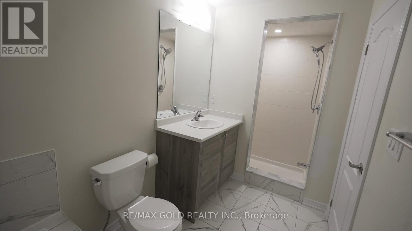 50 Ever Sweet Way, Thorold, Ontario  L2E 6S4 - Photo 36 - X12681420