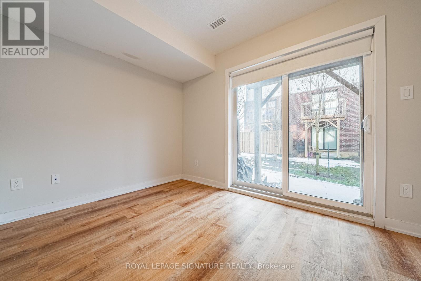 54 Mulhollard Lane, Hamilton, Ontario  L9G 3K9 - Photo 21 - X12681538