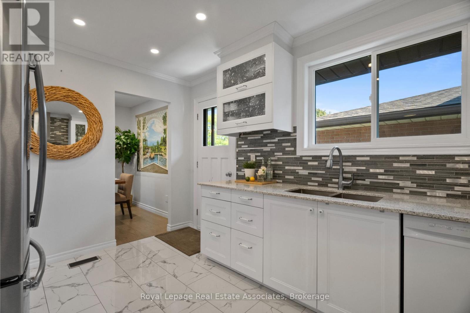 116 Boston Crescent, Hamilton, Ontario  L8T 4N2 - Photo 7 - X12681540