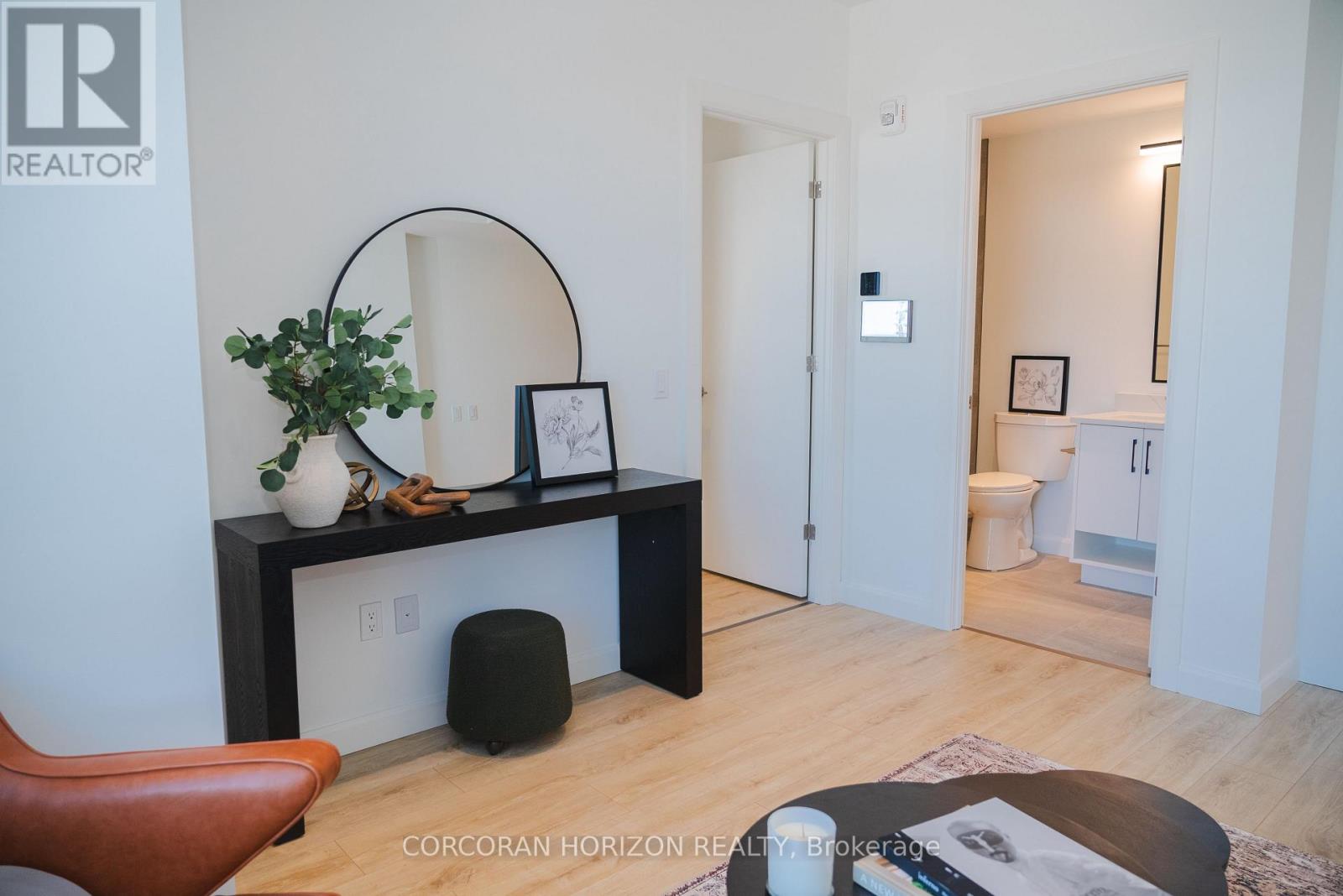 1704 - 741 King Street, Kitchener, Ontario  N2G 1E5 - Photo 12 - X12681544