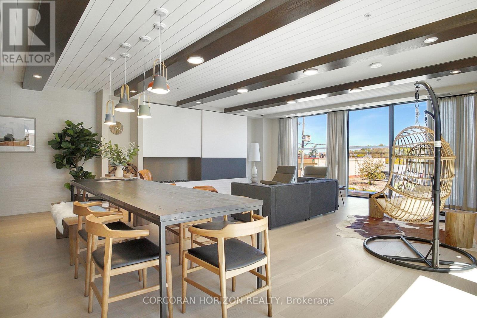 1704 - 741 King Street, Kitchener, Ontario  N2G 1E5 - Photo 17 - X12681544