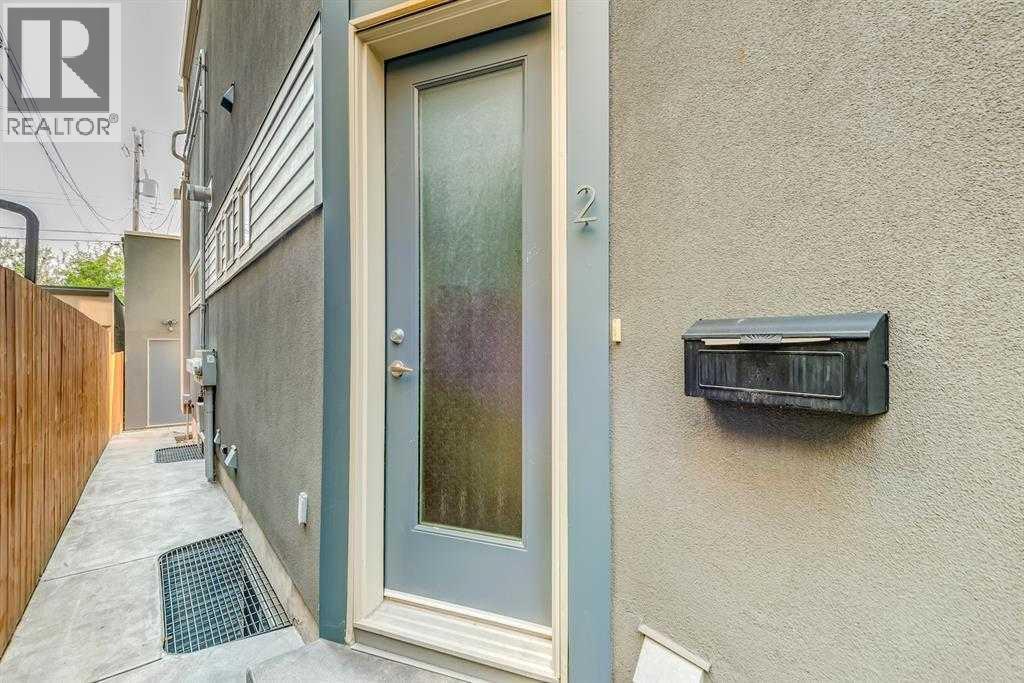 2, 1930 36 Street Sw, Calgary, Alberta  T3E 2Y9 - Photo 2 - A2276885