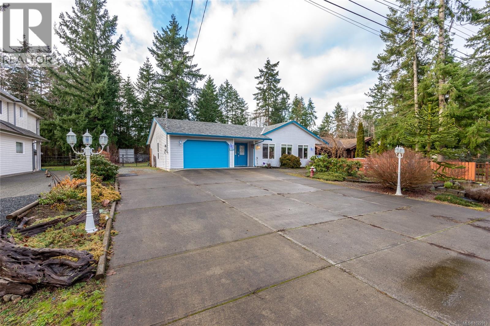 8955 Mclarey Ave, Black Creek, British Columbia  V9J 1A2 - Photo 15 - 1022913