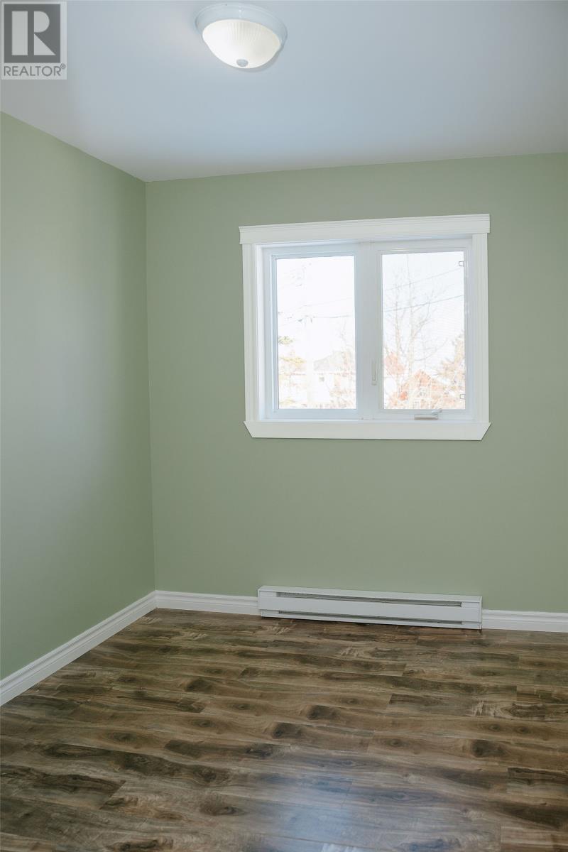 18 Henley Street, Gander, Newfoundland & Labrador  A1V 2P7 - Photo 11 - 1293554