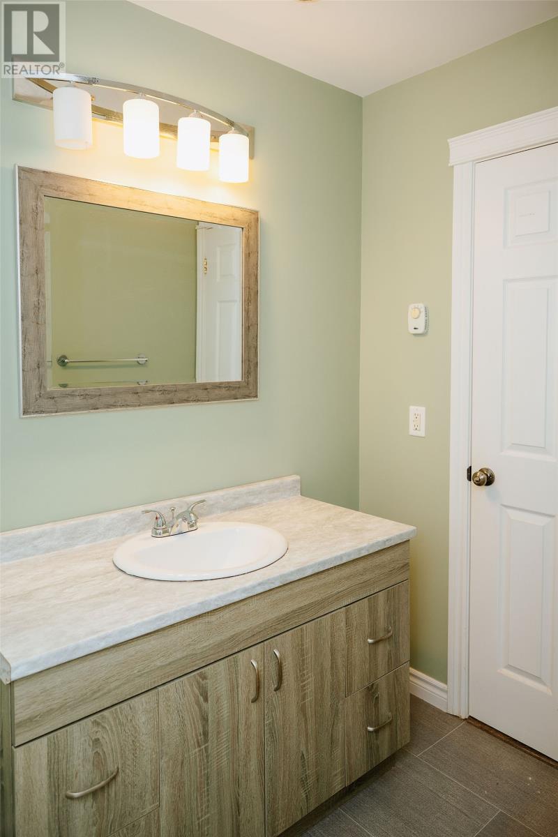 18 Henley Street, Gander, Newfoundland & Labrador  A1V 2P7 - Photo 23 - 1293554