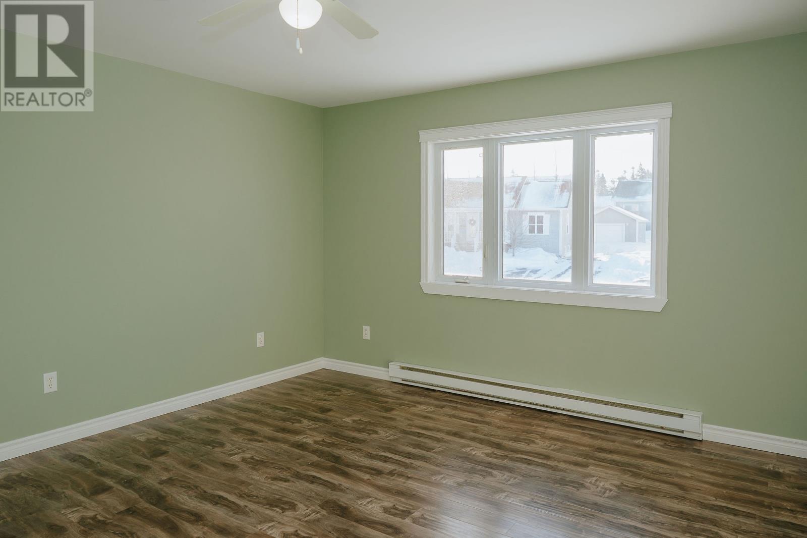 18 Henley Street, Gander, Newfoundland & Labrador  A1V 2P7 - Photo 4 - 1293554