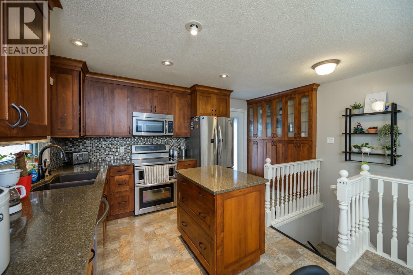 7238 Bear Road, Prince George, British Columbia  V2N 5N7 - Photo 6 - R3077818