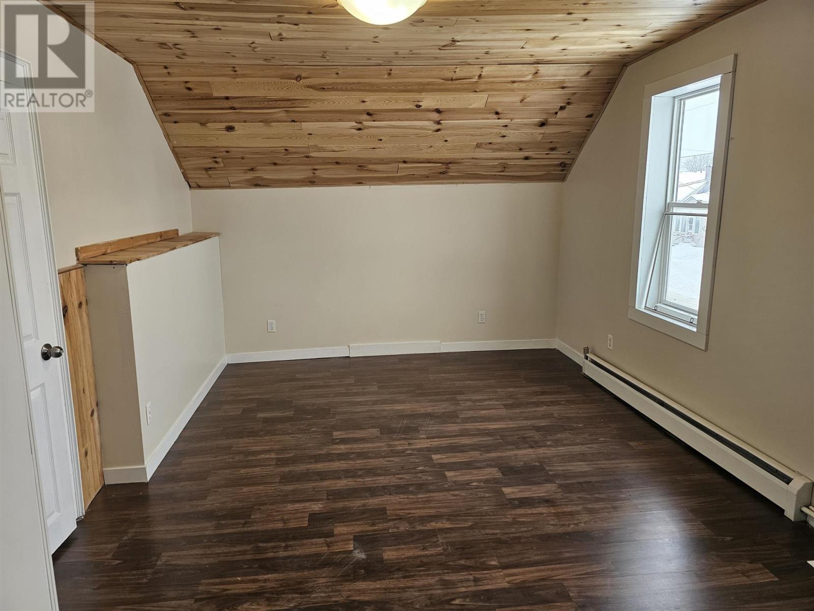 351 Bloor St W, Sault Ste. Marie, Ontario  P6C 1J6 - Photo 9 - SM260055