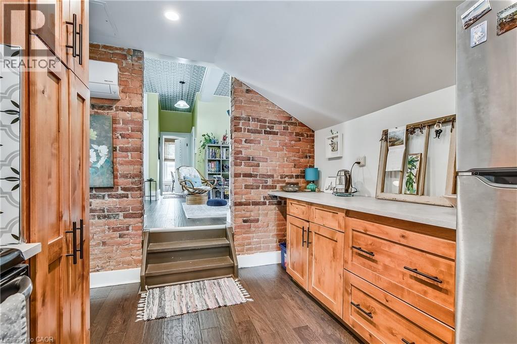 19 York Street, St. Catharines, Ontario  L2R 6B7 - Photo 11 - 40742104