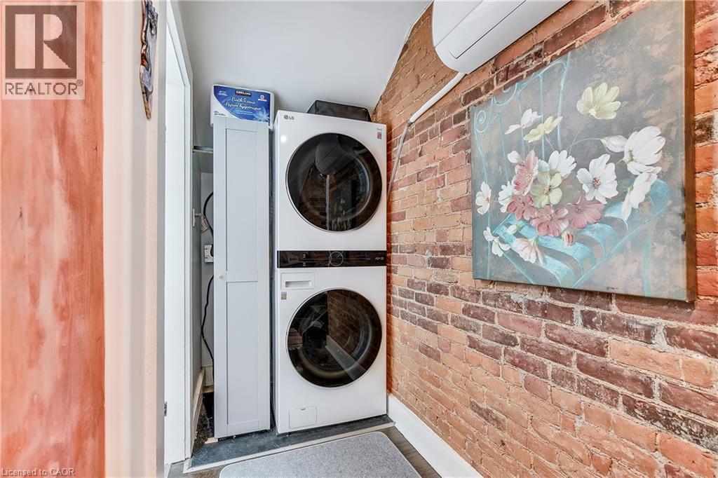 19 York Street, St. Catharines, Ontario  L2R 6B7 - Photo 14 - 40742104