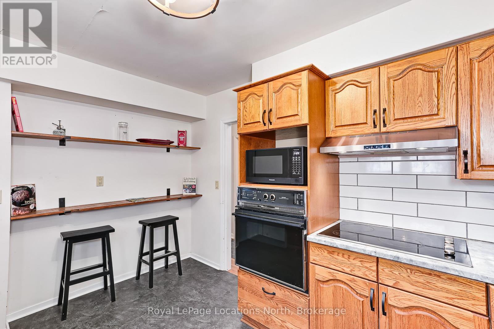 25 Margaret Street, Meaford, Ontario  N4L 1P8 - Photo 9 - X12681644