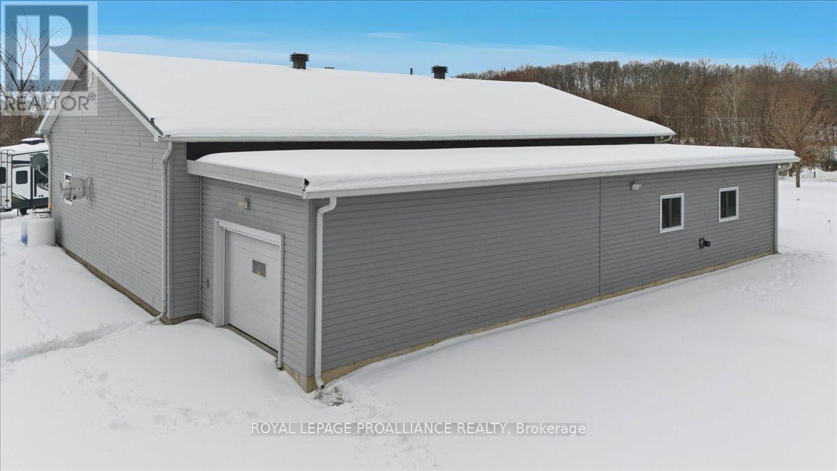 555 Douglas Road, Centre Hastings, Ontario  K0K 3H0 - Photo 34 - X12681592