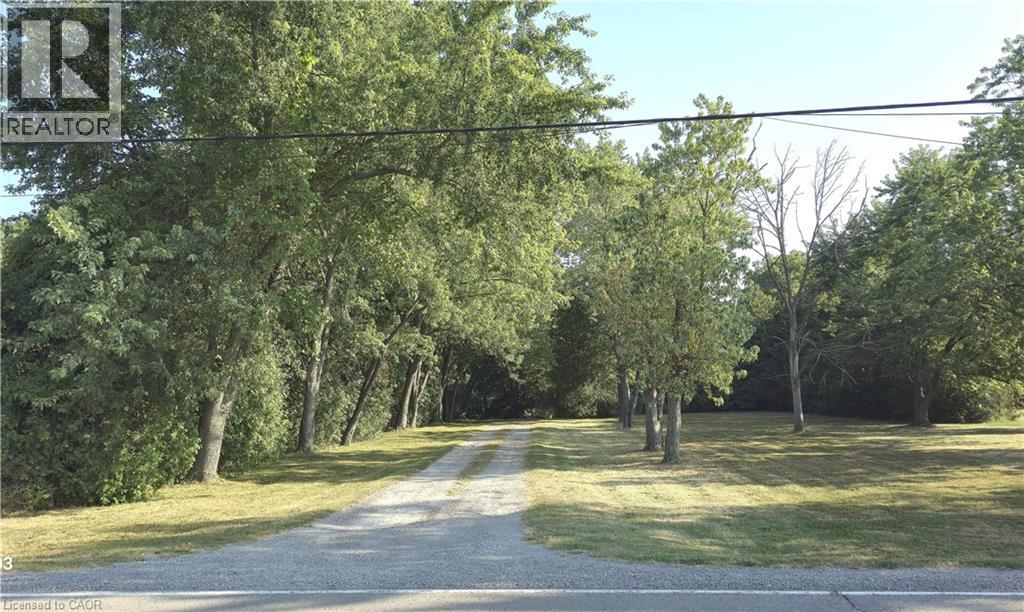 165 Ridge Road E, Grimsby, Ontario  L3M 4E7 - Photo 2 - 40797331