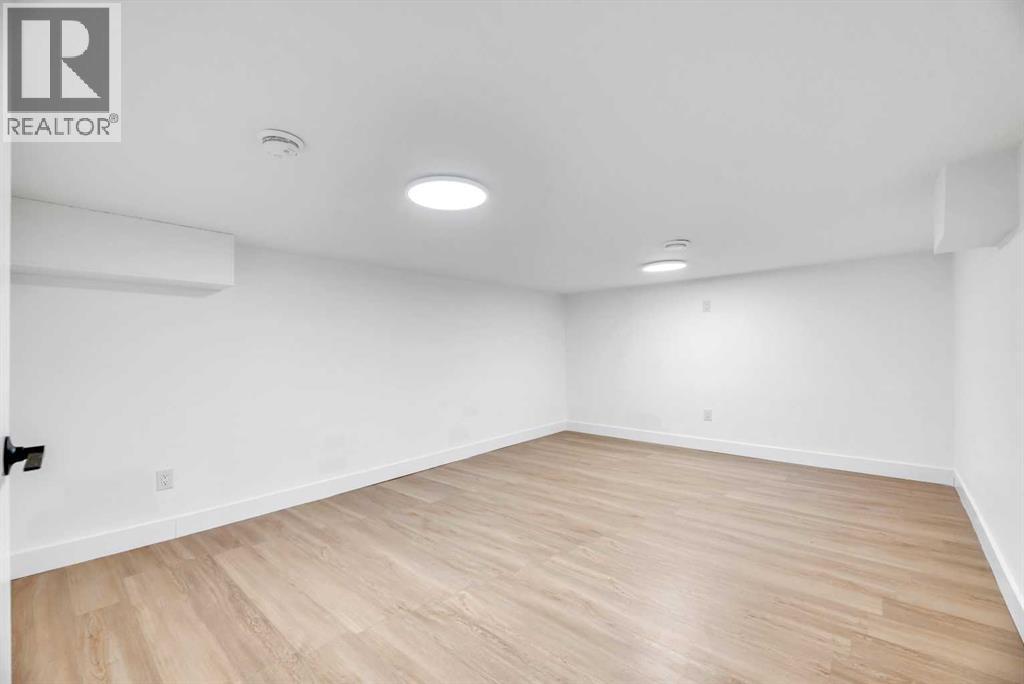 128 Cantrell Place Sw, Calgary, Alberta  T2W 1X2 - Photo 33 - A2277852