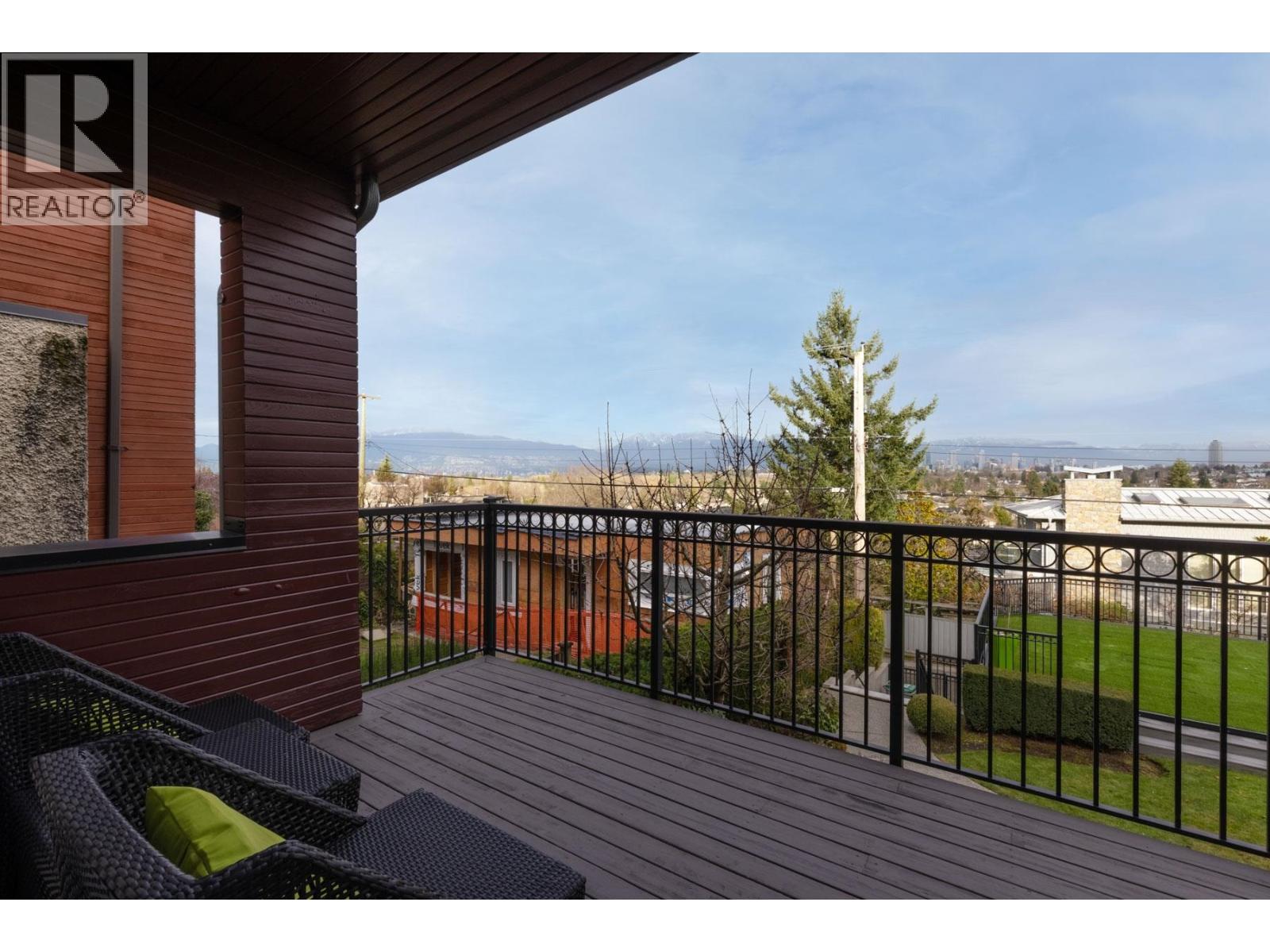 3936 Quesnel Drive, Vancouver, British Columbia  V6L 2X2 - Photo 27 - R3075415