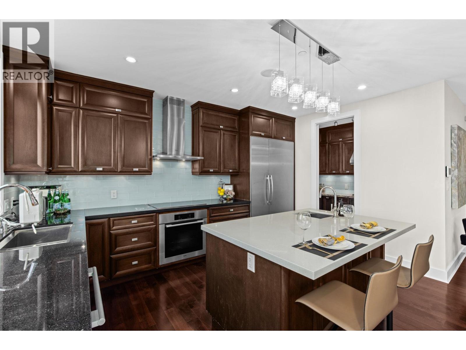 3936 Quesnel Drive, Vancouver, British Columbia  V6L 2X2 - Photo 8 - R3075415