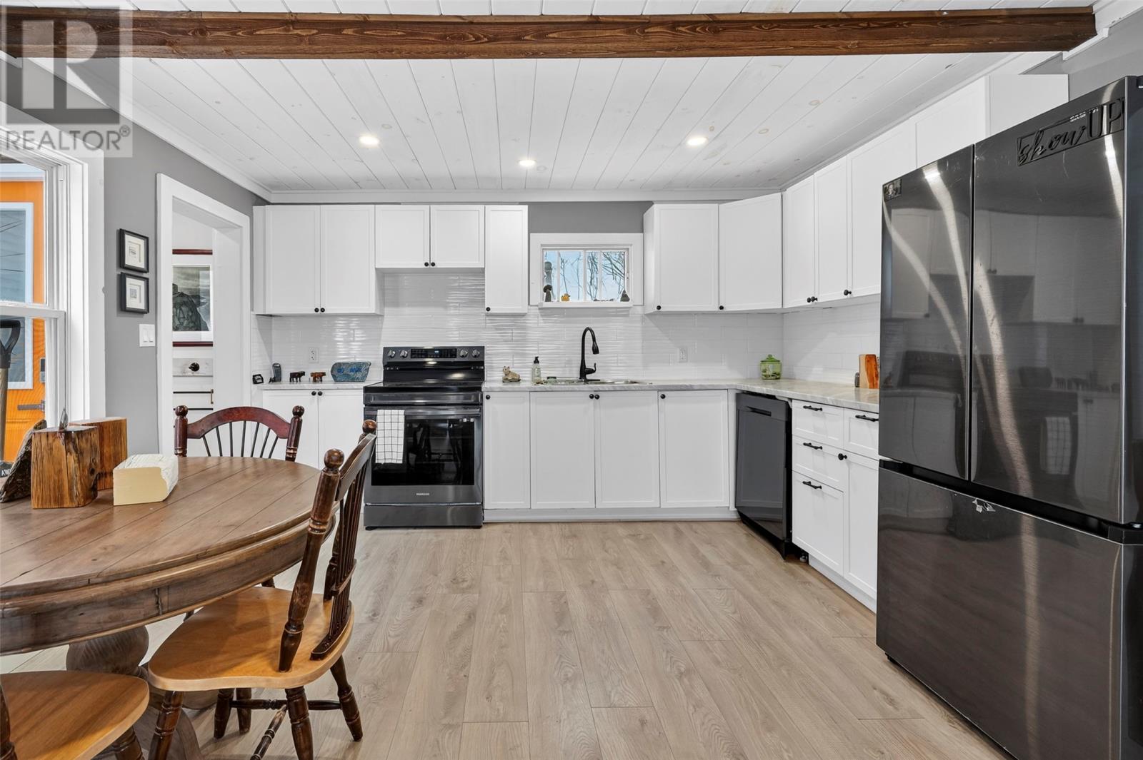 28 Spoon Cove Road, Upper Island Cove, Newfoundland & Labrador  A0A 4E0 - Photo 8 - 1293433