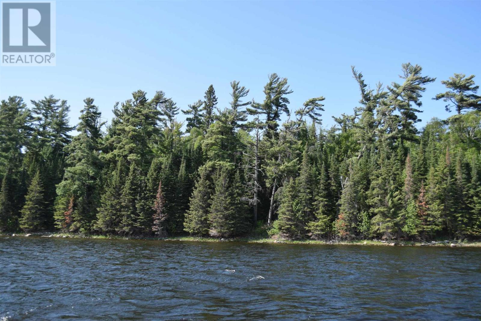 3 Five Point Island, Lake Of The Woods, South Of Keewatin, Ontario  P0X 1C0 - Photo 12 - TB251972