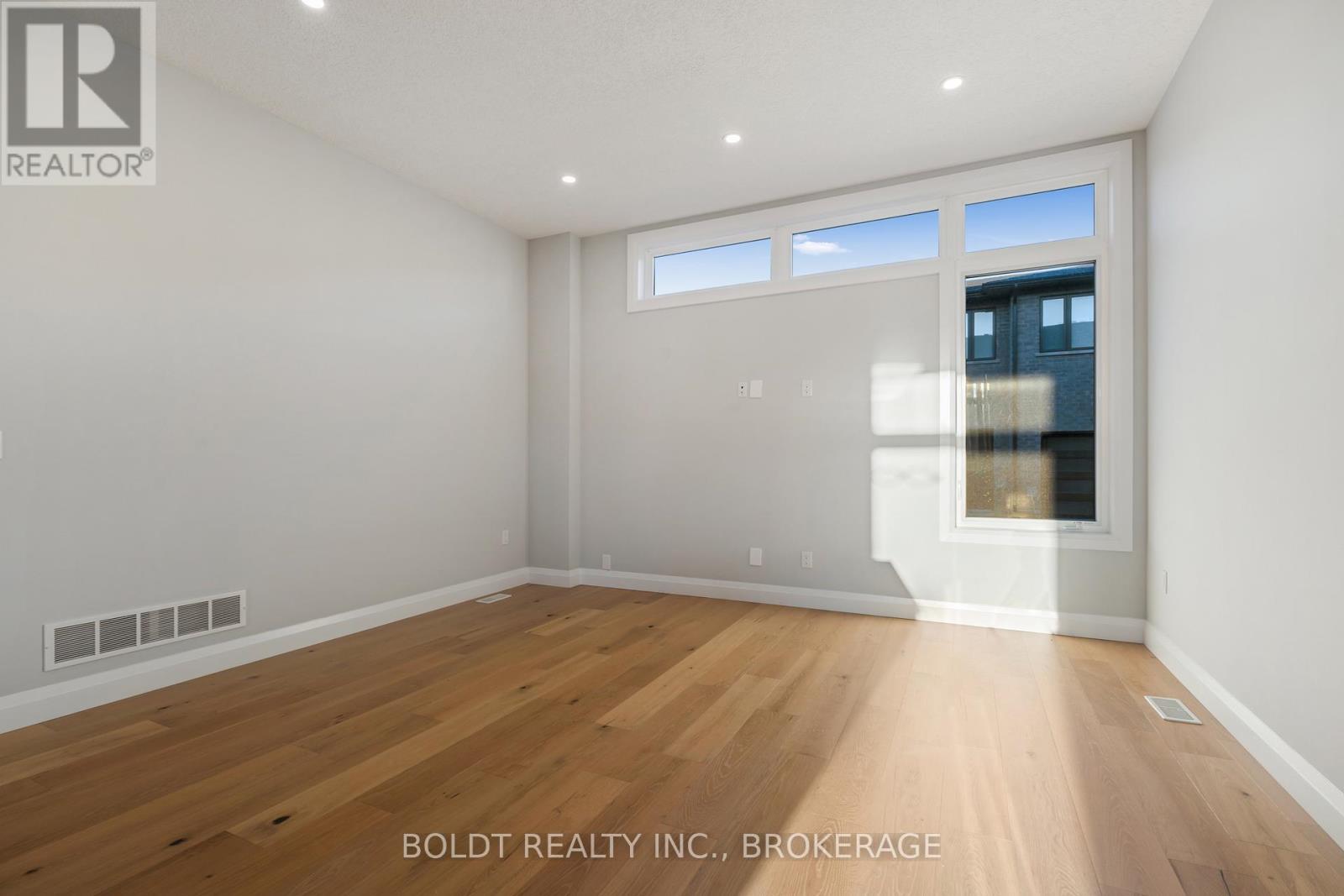 35 Wellspring Way, Pelham, Ontario  L3B 5N5 - Photo 15 - X12681672