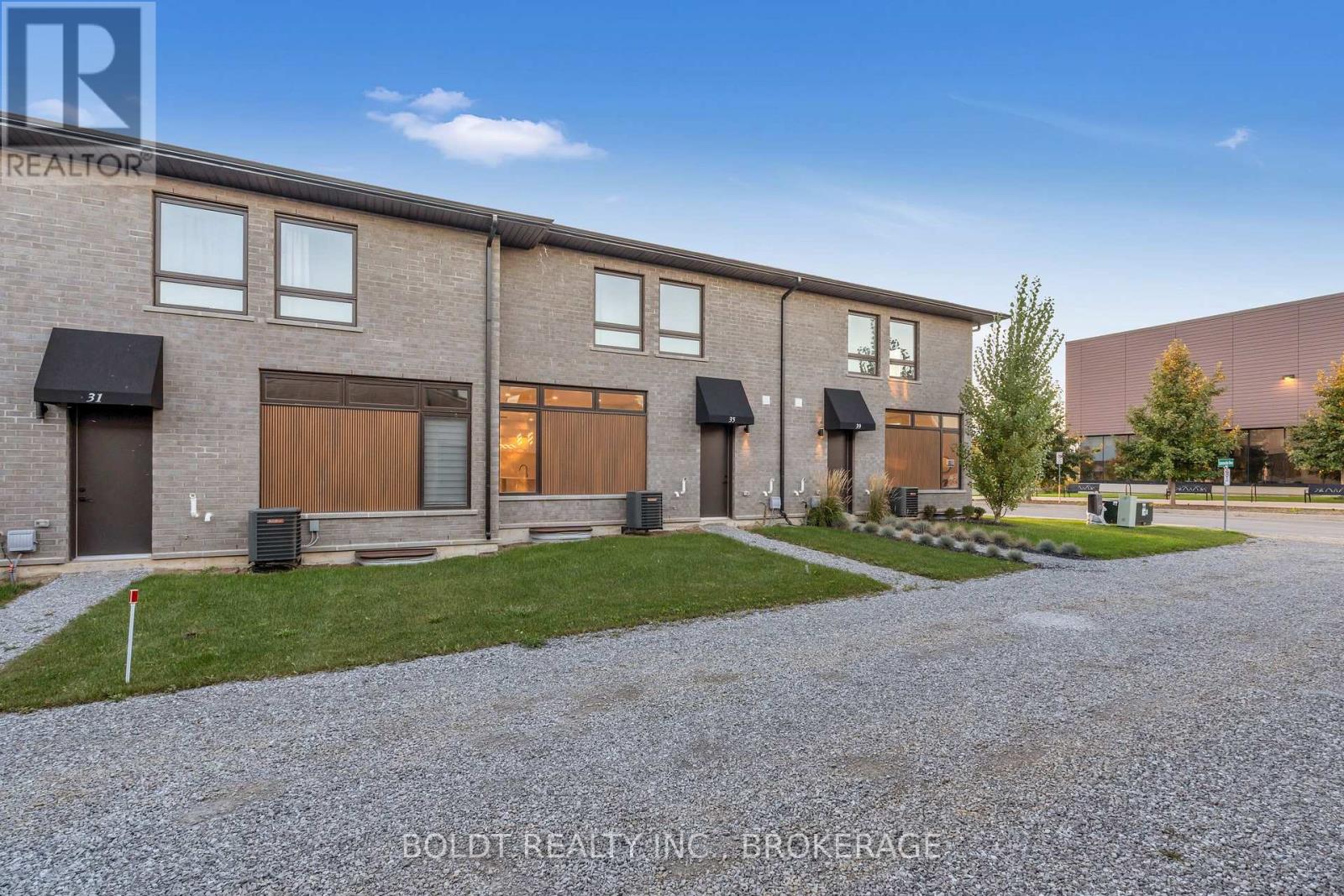 35 Wellspring Way, Pelham, Ontario  L3B 5N5 - Photo 32 - X12681672