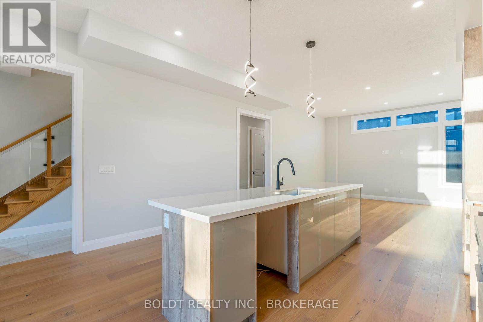 35 Wellspring Way, Pelham, Ontario  L3B 5N5 - Photo 8 - X12681672