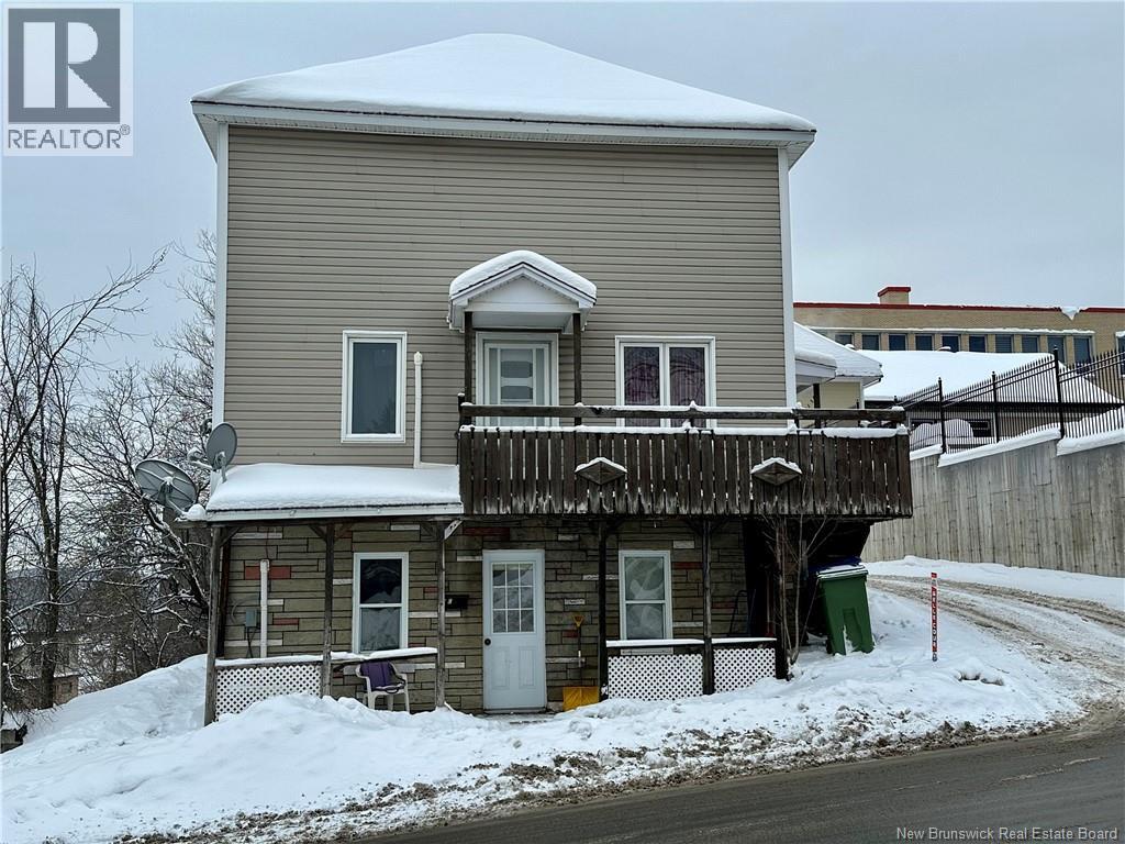 6 Laporte Avenue, Edmundston, New Brunswick  E3V 1K7 - Photo 3 - NB131716