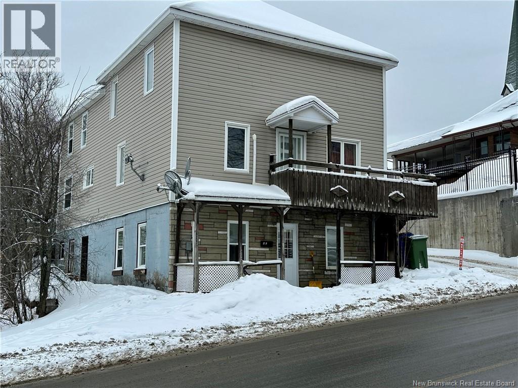 6 Laporte Avenue, Edmundston, New Brunswick  E3V 1K7 - Photo 4 - NB131716