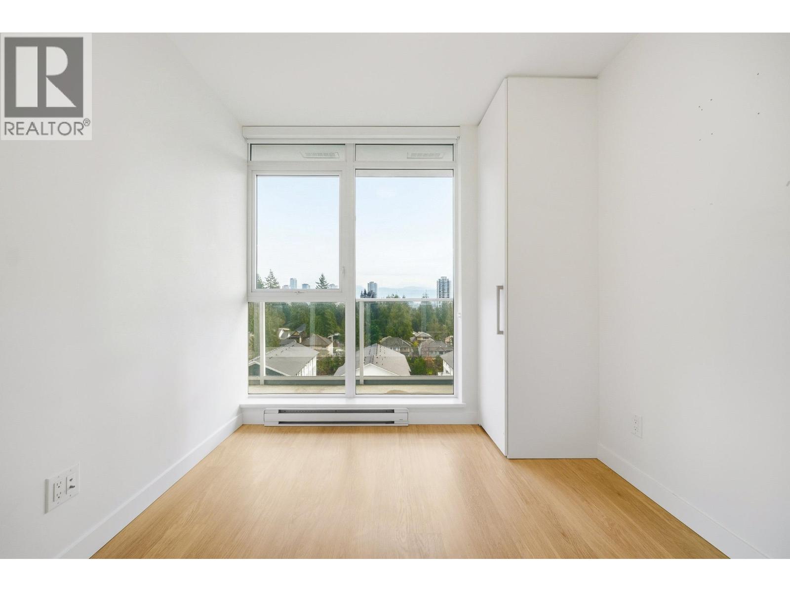 810 525 Foster Avenue, Coquitlam, British Columbia  V3J 0H6 - Photo 6 - R3077791