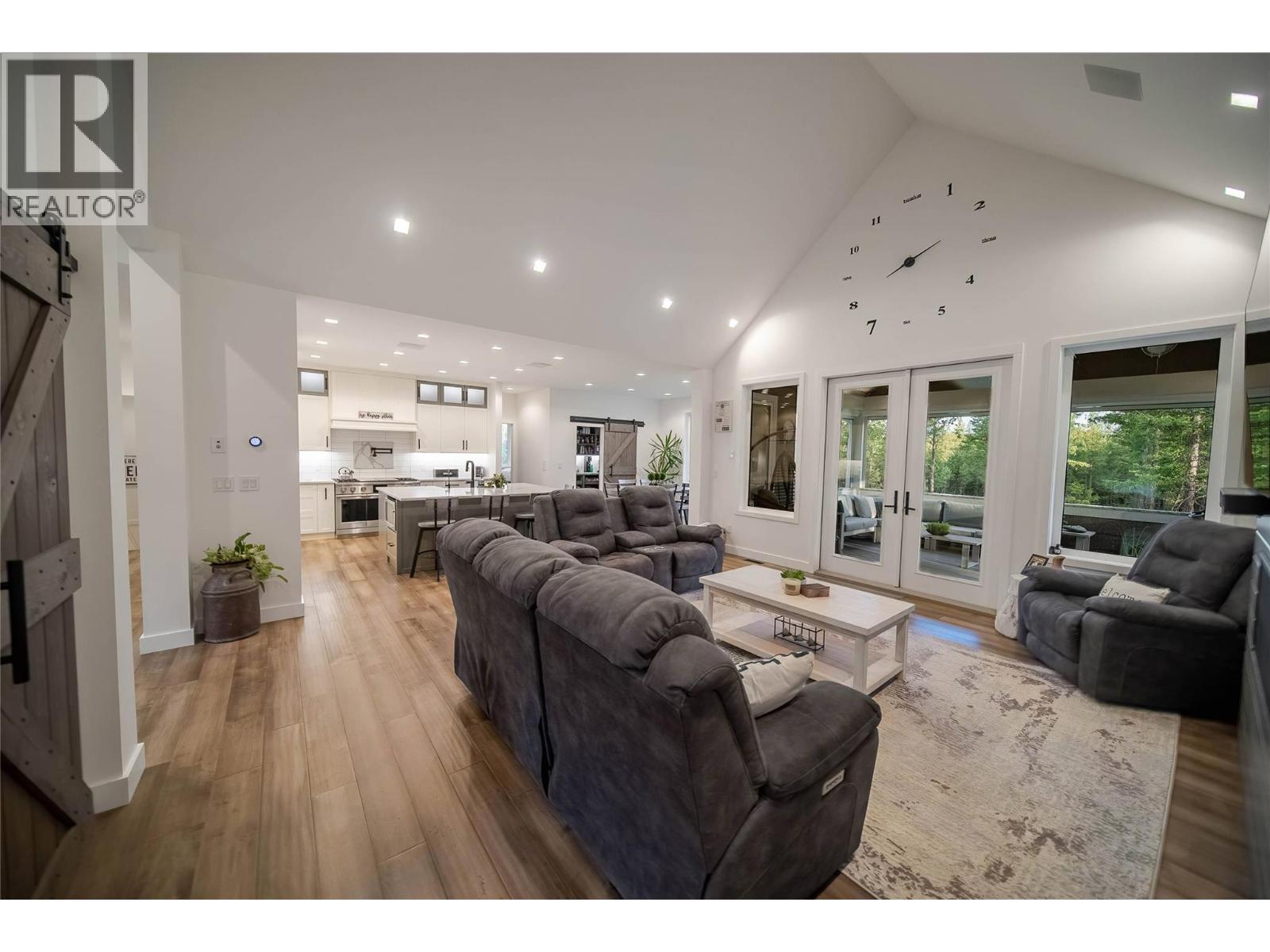 2106 Whistle Wood Way, Cranbrook, British Columbia  V1C 6V6 - Photo 11 - 10372275