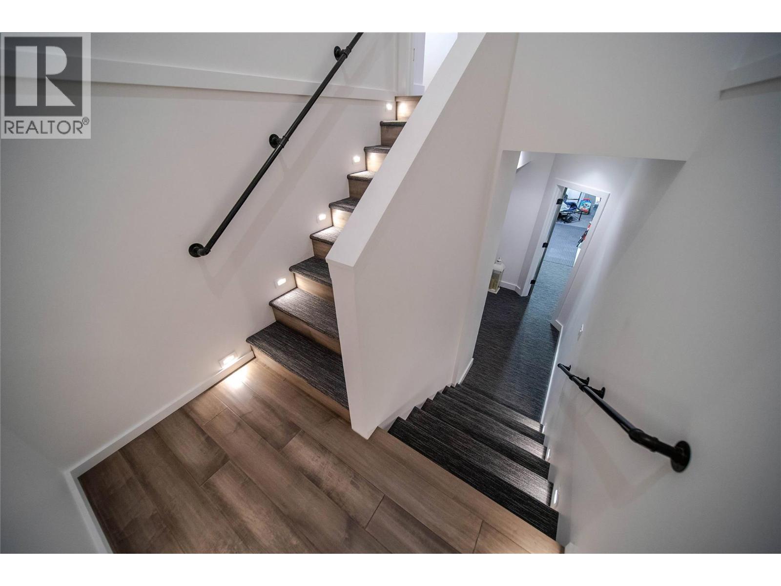 2106 Whistle Wood Way, Cranbrook, British Columbia  V1C 6V6 - Photo 45 - 10372275