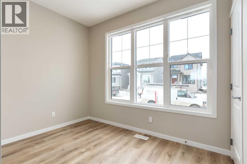 127 Montane Link Se, High River, Alberta  T1V 0K8 - Photo 11 - A2274482